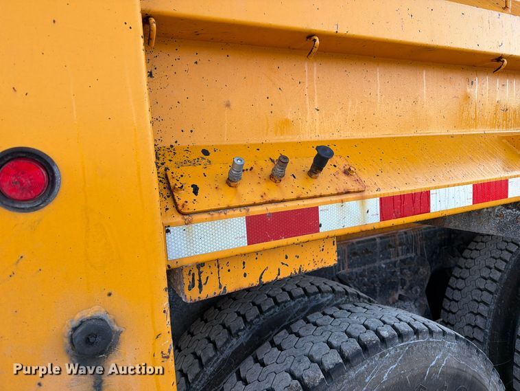 image for item FM6577 2014 International 7500 dump truck