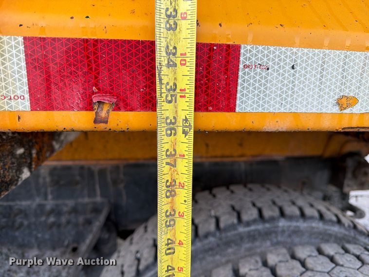 image for item FM6577 2014 International 7500 dump truck