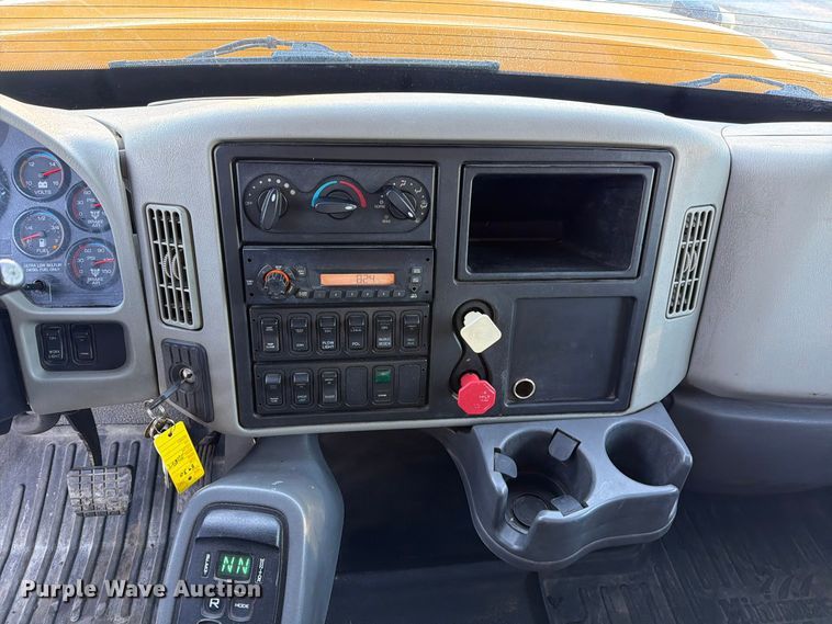 image for item FM6577 2014 International 7500 dump truck