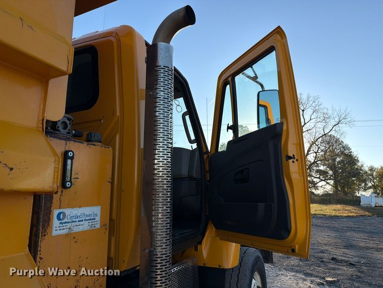 image for item FM6577 2014 International 7500 dump truck