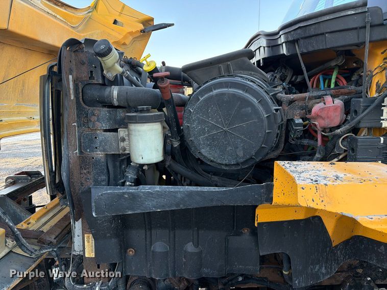 image for item FM6577 2014 International 7500 dump truck