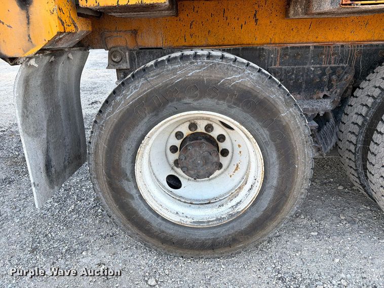 image for item FM6577 2014 International 7500 dump truck