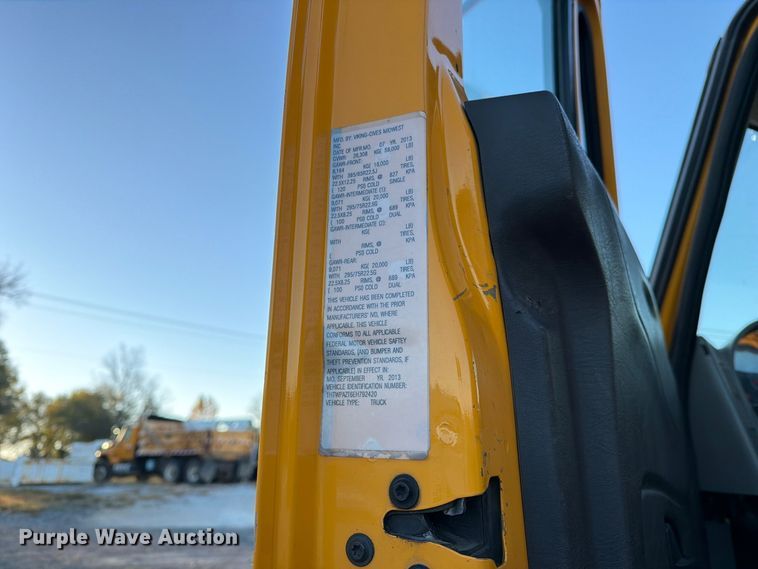 image for item FM6577 2014 International 7500 dump truck