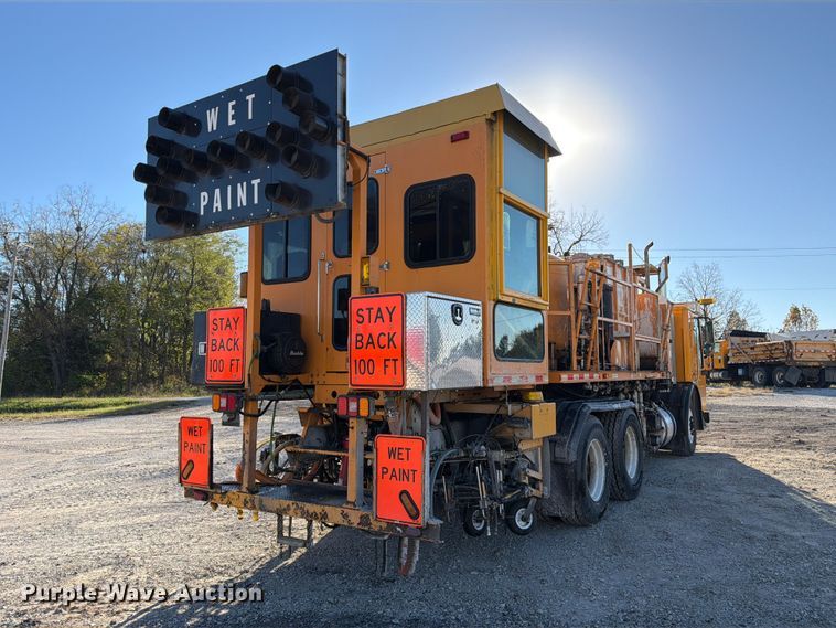 image for item FM6580 2004 Sterling Condor paint striper truck