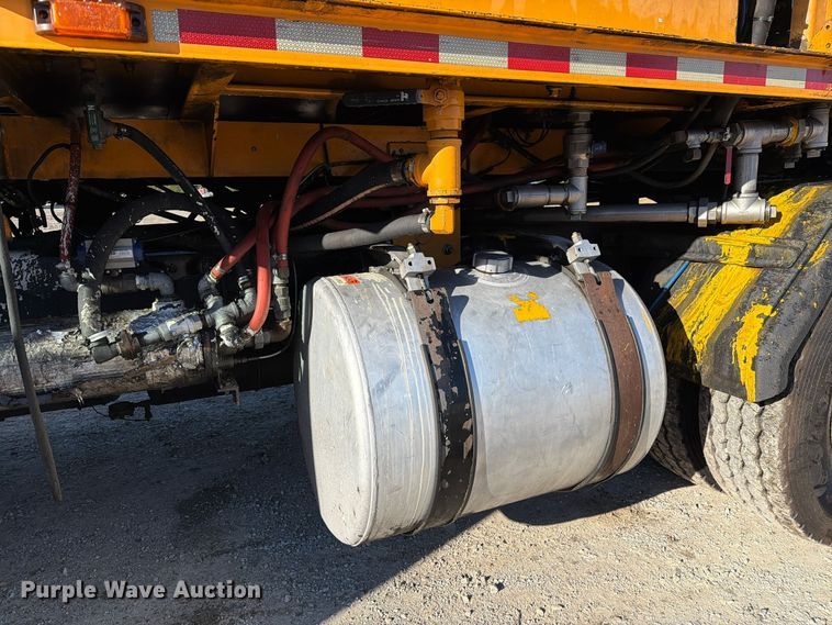 image for item FM6580 2004 Sterling Condor paint striper truck