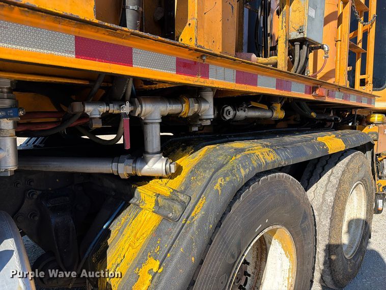 image for item FM6580 2004 Sterling Condor paint striper truck