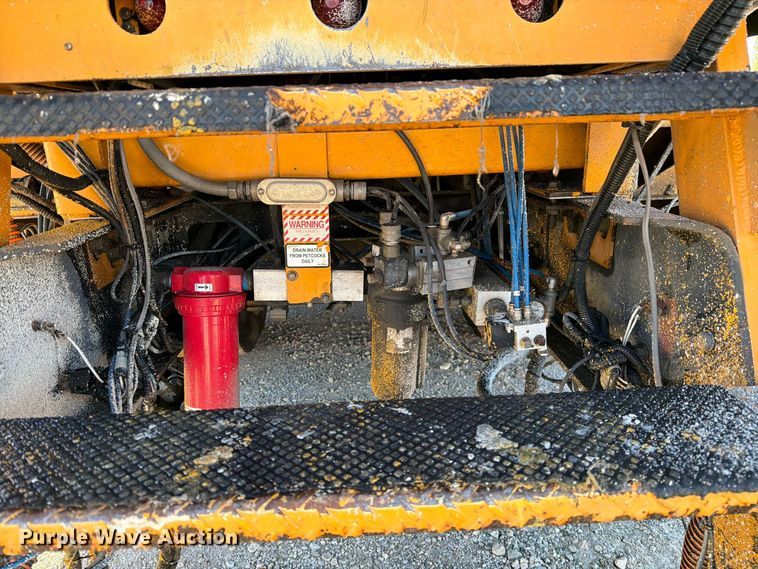 image for item FM6580 2004 Sterling Condor paint striper truck