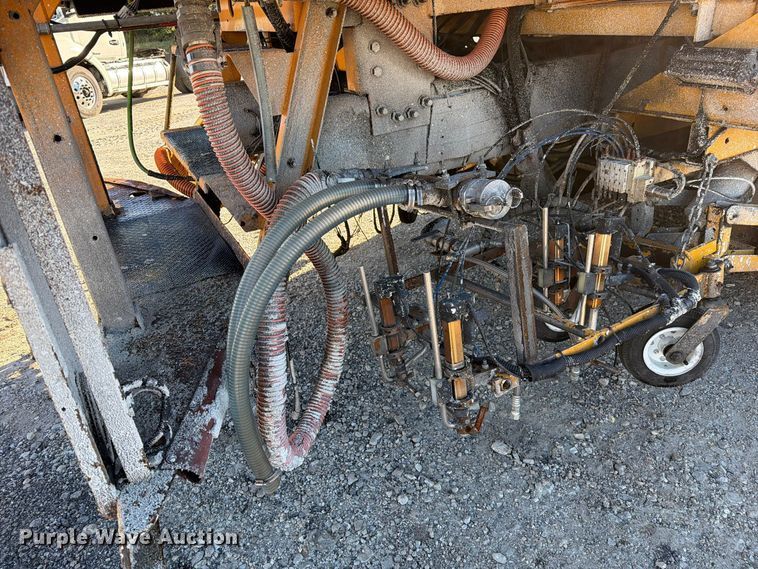 image for item FM6580 2004 Sterling Condor paint striper truck