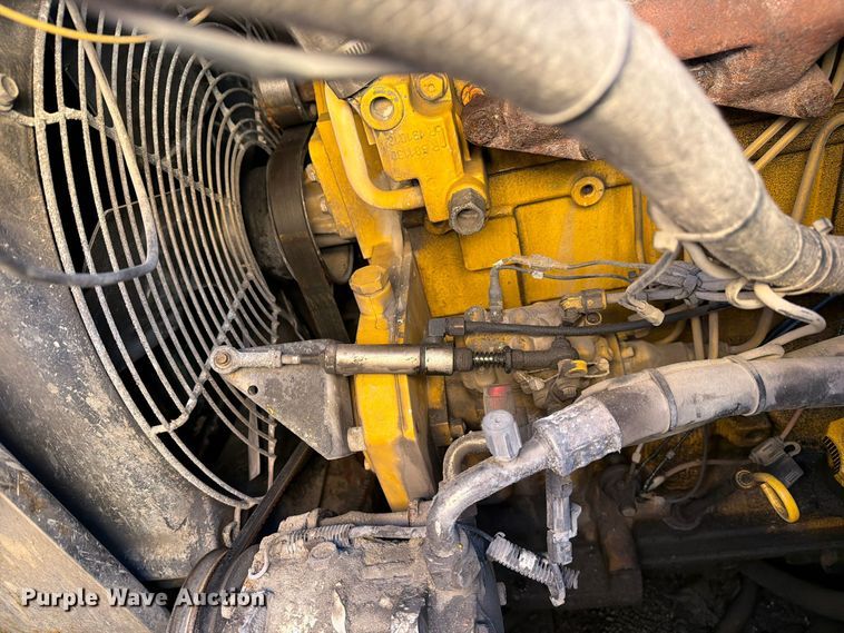 image for item FM6580 2004 Sterling Condor paint striper truck