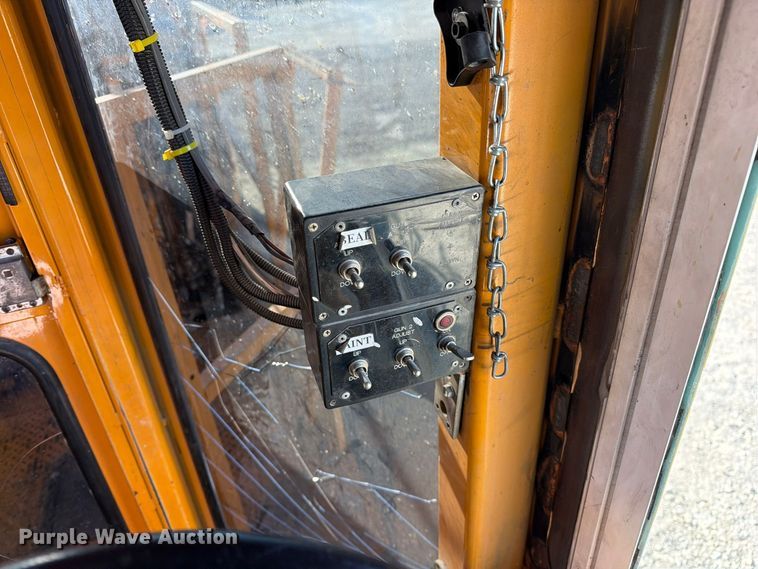 image for item FM6580 2004 Sterling Condor paint striper truck