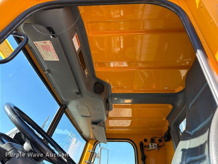 image for item FM6580 2004 Sterling Condor paint striper truck