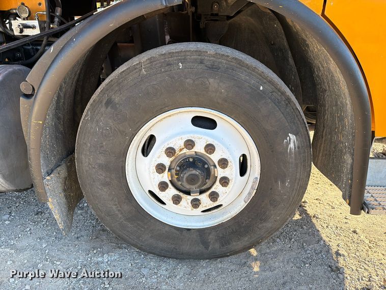 image for item FM6580 2004 Sterling Condor paint striper truck