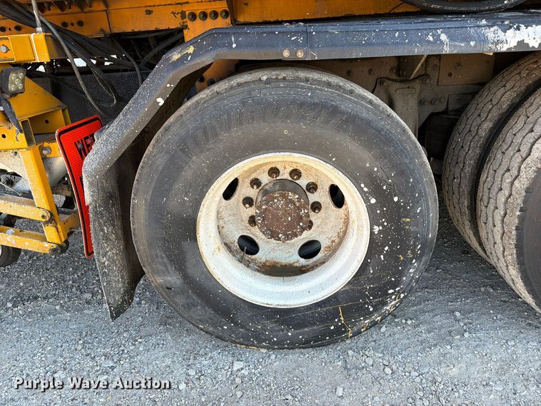 image for item FM6580 2004 Sterling Condor paint striper truck