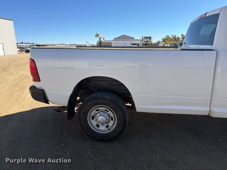 image for item FM7713 2017 RAM 2500 pickup truck