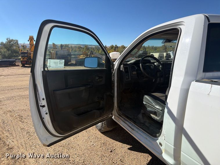 image for item FM7713 2017 RAM 2500 pickup truck