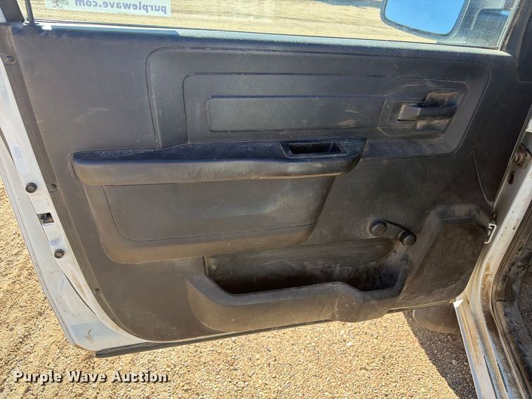 image for item FM7713 2017 RAM 2500 pickup truck