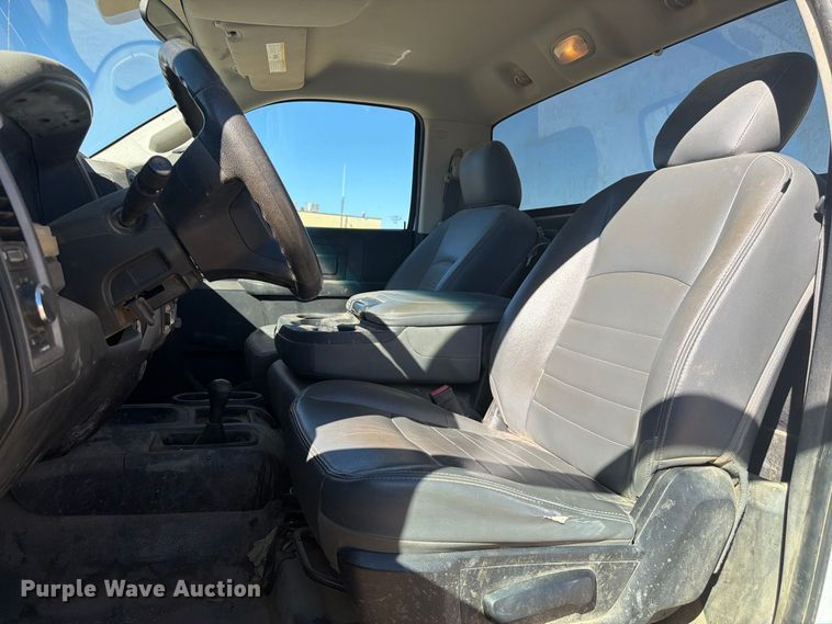 image for item FM7713 2017 RAM 2500 pickup truck