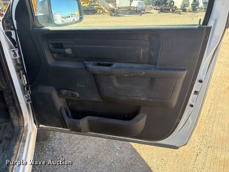 image for item FM7713 2017 RAM 2500 pickup truck