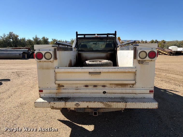 image for item FM7715 2009 Ford F350 Super Duty utility bed pickup truck