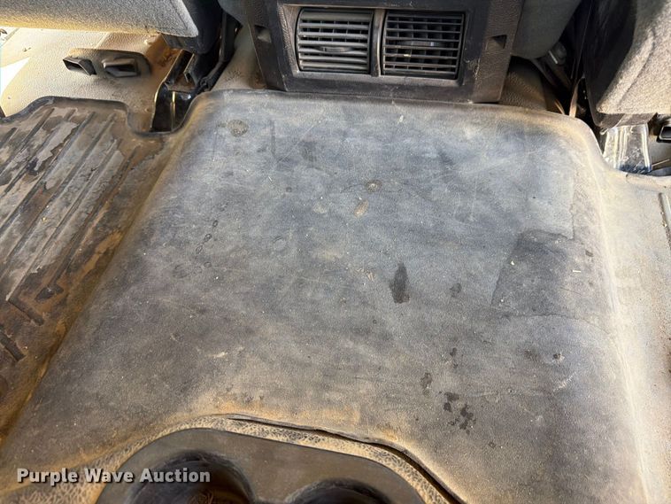 image for item FM7717 2017 RAM 3500 Crew Cab pickup truck cab and chassis