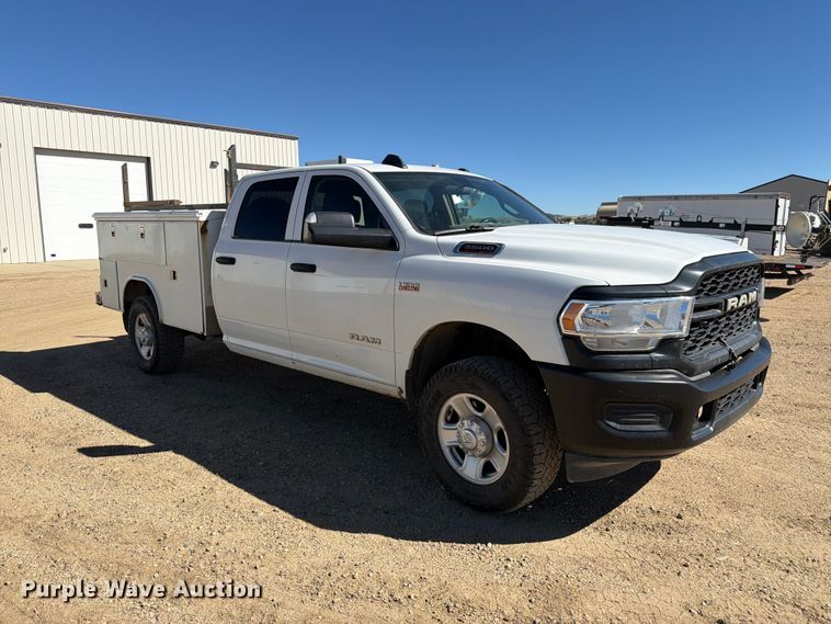 image for item FM7718 2020 RAM 3500 Crew Cab utility bed pickup truck