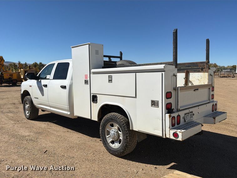 image for item FM7718 2020 RAM 3500 Crew Cab utility bed pickup truck