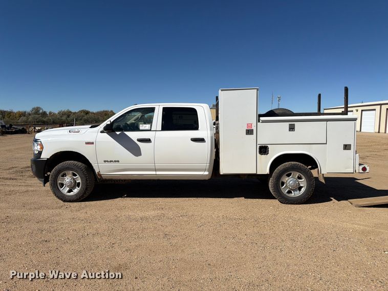 image for item FM7718 2020 RAM 3500 Crew Cab utility bed pickup truck