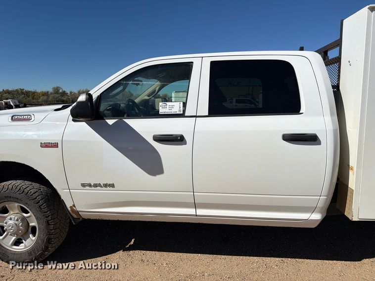 image for item FM7718 2020 RAM 3500 Crew Cab utility bed pickup truck