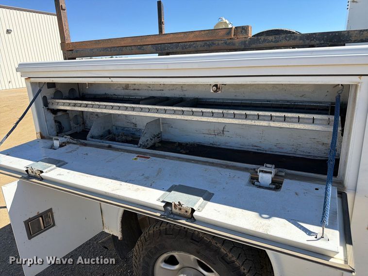 image for item FM7718 2020 RAM 3500 Crew Cab utility bed pickup truck