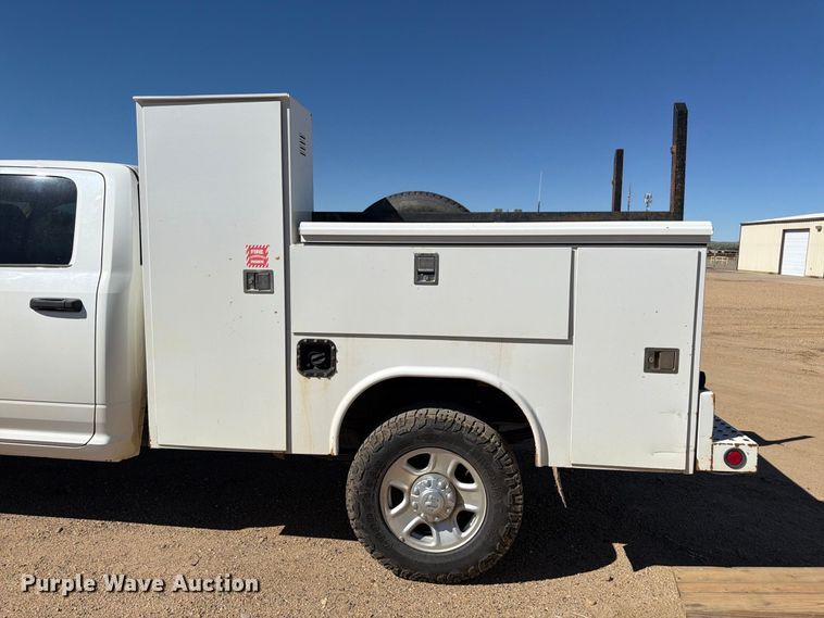image for item FM7718 2020 RAM 3500 Crew Cab utility bed pickup truck