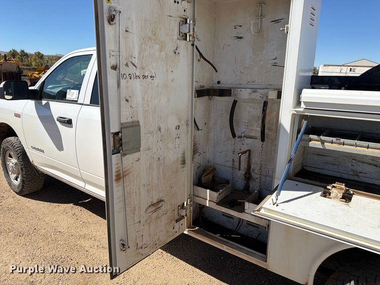 image for item FM7718 2020 RAM 3500 Crew Cab utility bed pickup truck