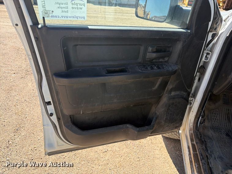 image for item FM7718 2020 RAM 3500 Crew Cab utility bed pickup truck
