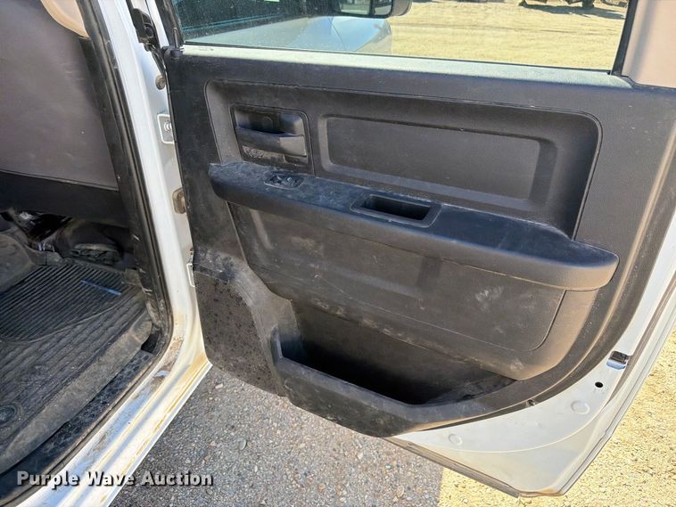 image for item FM7718 2020 RAM 3500 Crew Cab utility bed pickup truck