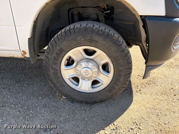 image for item FM7718 2020 RAM 3500 Crew Cab utility bed pickup truck