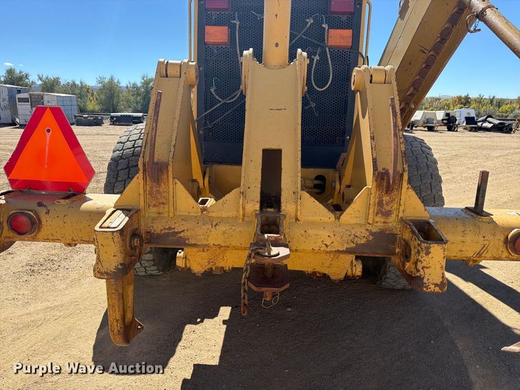 image for item FM7719 1997 Caterpillar 140H motor grader