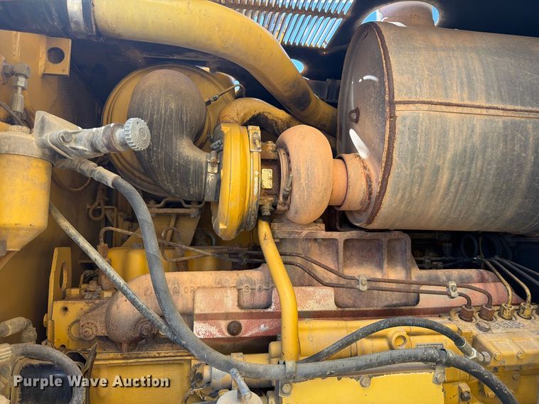 image for item FM7719 1997 Caterpillar 140H motor grader