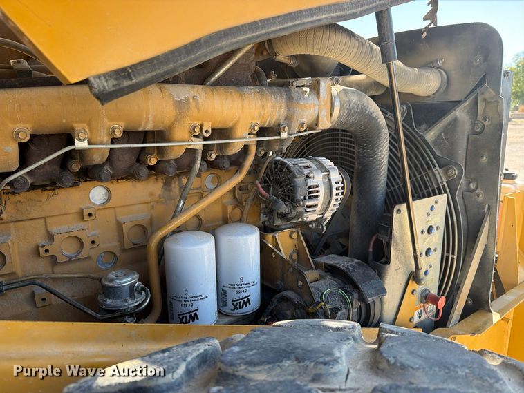 image for item FM8012 2007 Caterpillar CS-583E single drum vibratory roller