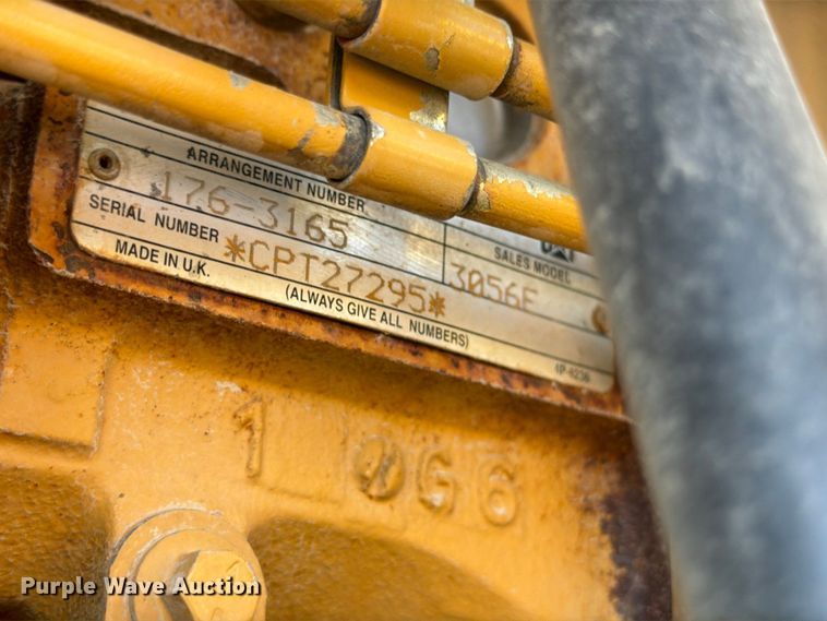 image for item FM8012 2007 Caterpillar CS-583E single drum vibratory roller