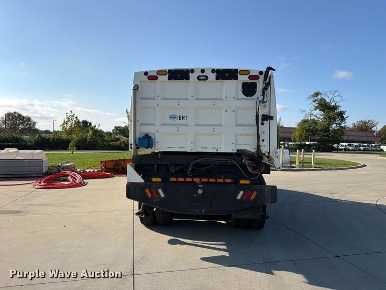 image for item FN5914 2017 International 4300 street sweeper truck