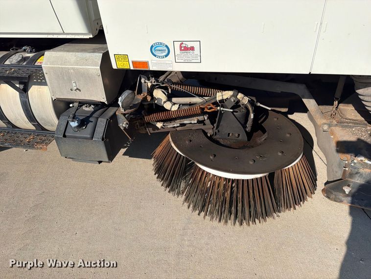 image for item FN5914 2017 International 4300 street sweeper truck