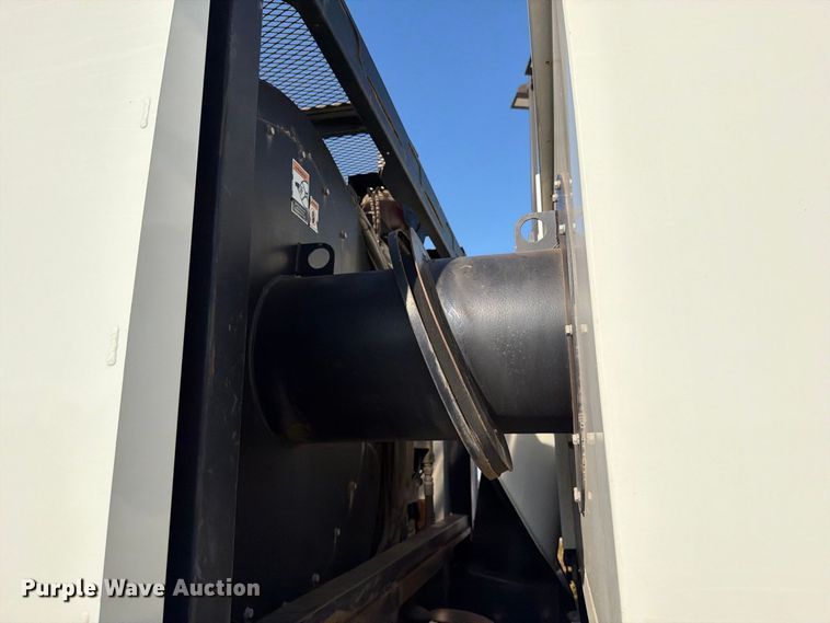 image for item FN5914 2017 International 4300 street sweeper truck