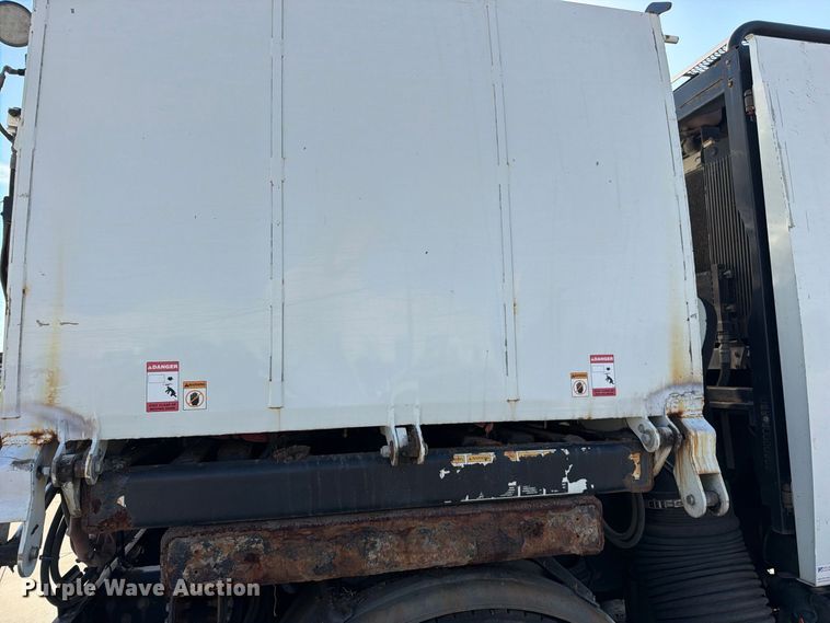image for item FN5914 2017 International 4300 street sweeper truck