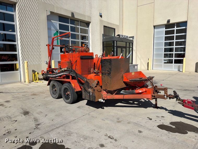 image for item FN5915 2004 Dura Patcher 125DJT pothole patcher