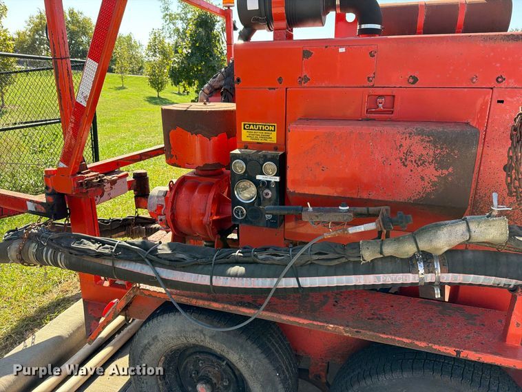 image for item FN5915 2004 Dura Patcher 125DJT pothole patcher