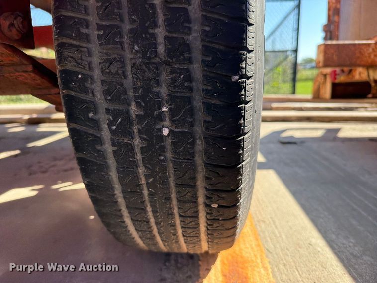 image for item FN5915 2004 Dura Patcher 125DJT pothole patcher