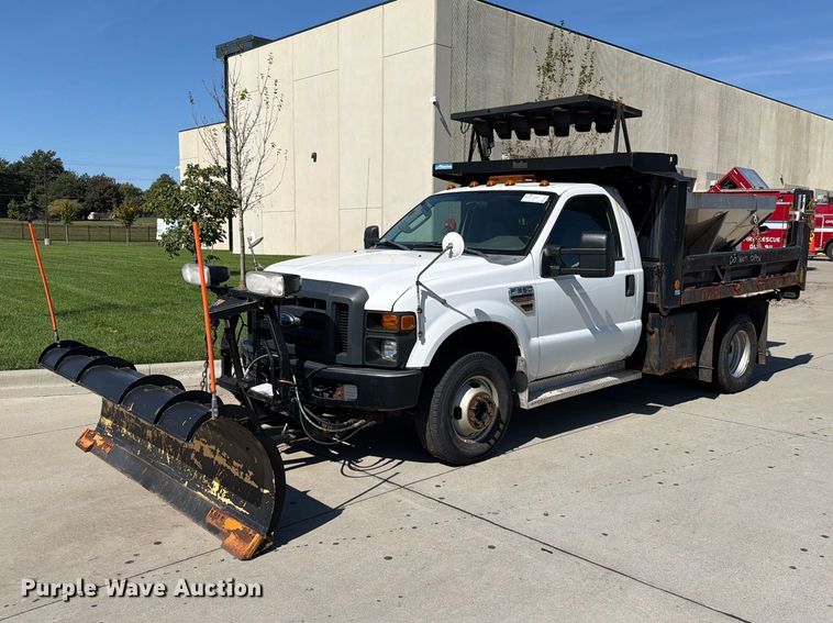 image for item FN5916 2009 Ford F350 Super Duty dump bed pickup truck
