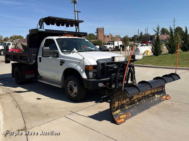 image for item FN5916 2009 Ford F350 Super Duty dump bed pickup truck