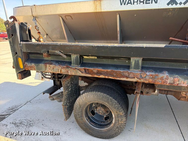 image for item FN5916 2009 Ford F350 Super Duty dump bed pickup truck