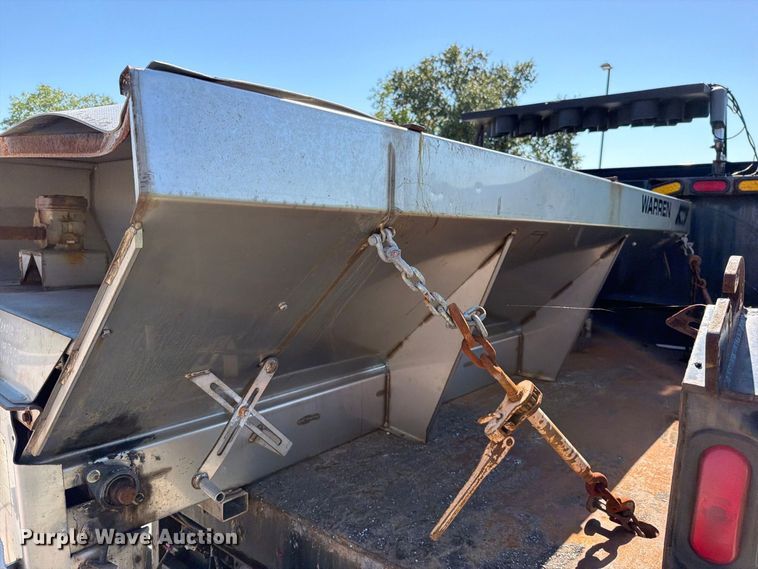 image for item FN5916 2009 Ford F350 Super Duty dump bed pickup truck