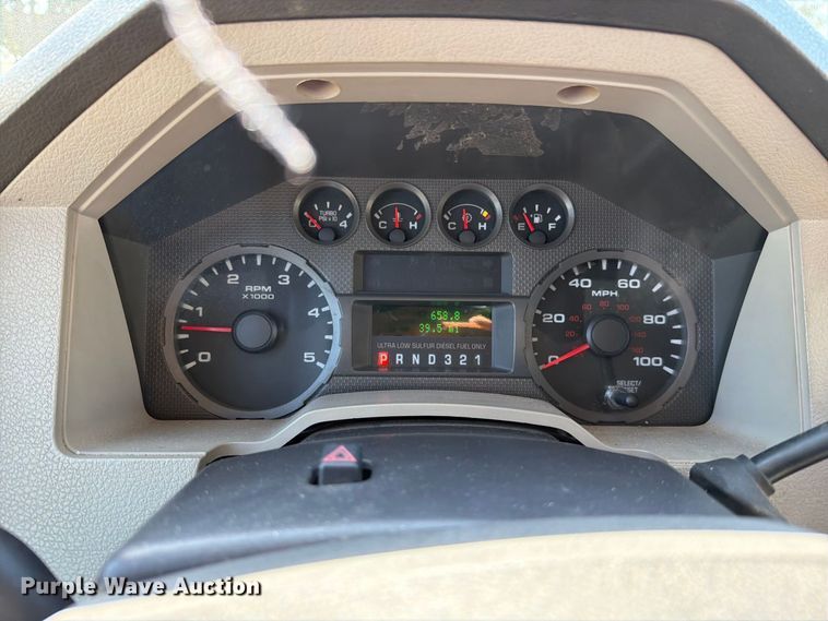 image for item FN5916 2009 Ford F350 Super Duty dump bed pickup truck